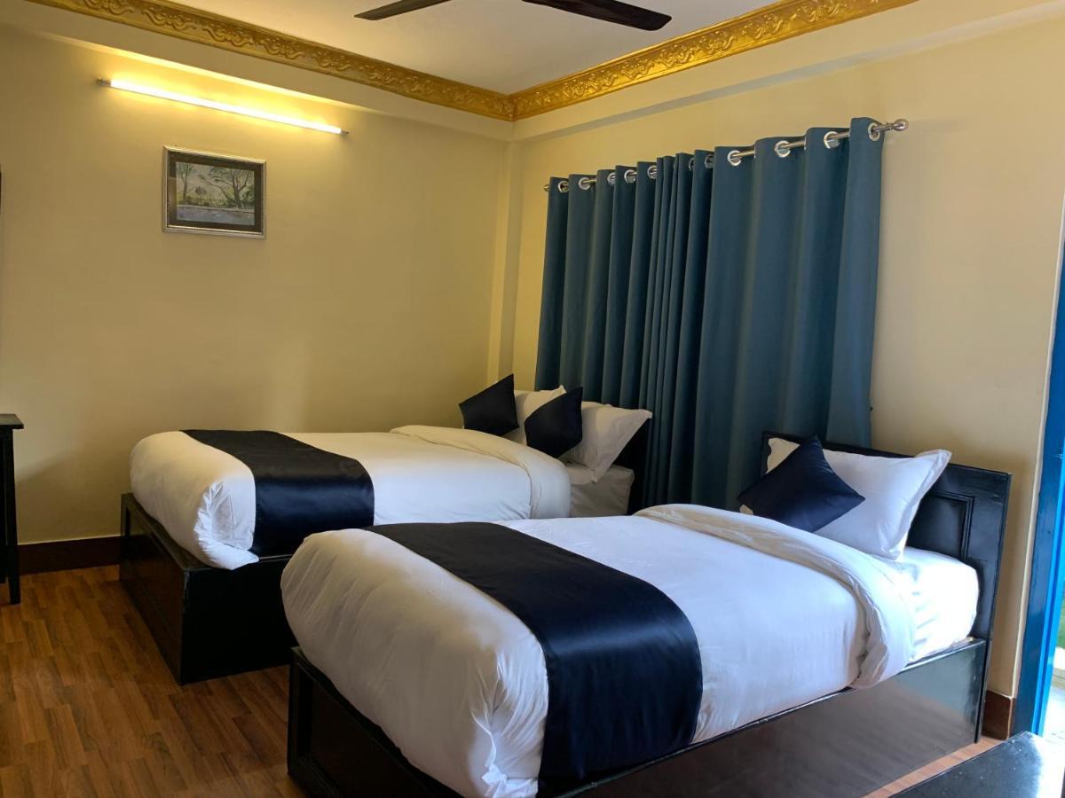 Temple Town Inn Kathmandu Bagian luar foto