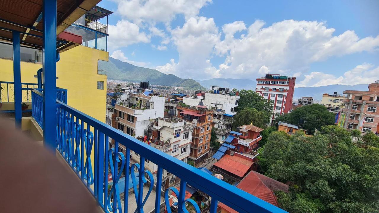 Temple Town Inn Kathmandu Bagian luar foto